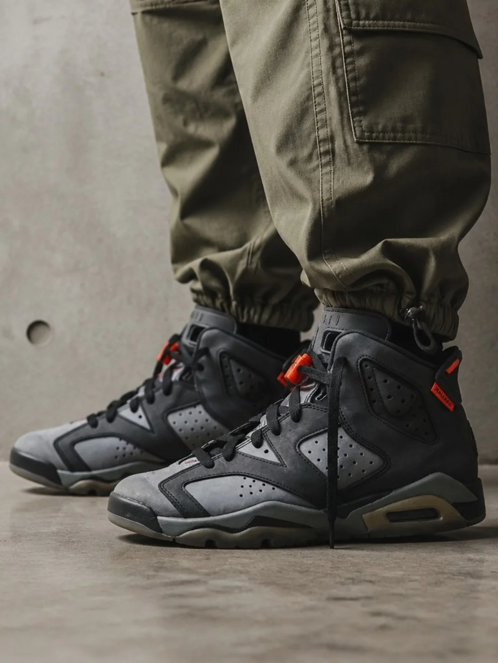 Paris Saint-Germain x Air Jordan 6 Retro 'Iron Grey'